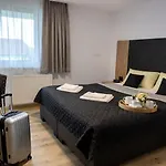 Pensjonat Gaestehaus Elisabeth 3*