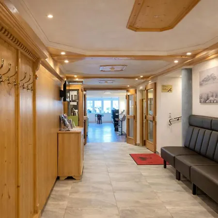 Pensjonat Gaestehaus Elisabeth 3*