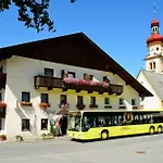 Gaestehaus Elisabeth Pensión Tulfes