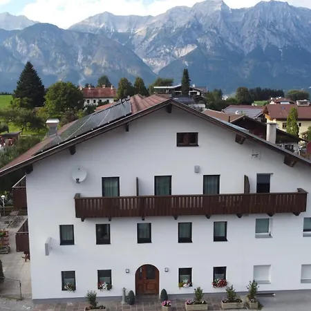 Gaestehaus Elisabeth Pensión Tulfes