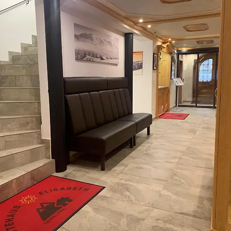 Guest house Gaestehaus Elisabeth 3*
