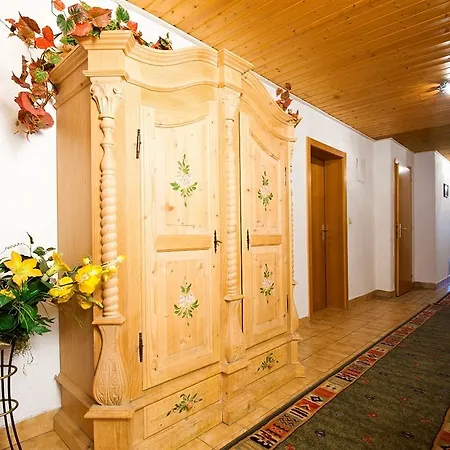 Guest house Gaestehaus Elisabeth Tulfes