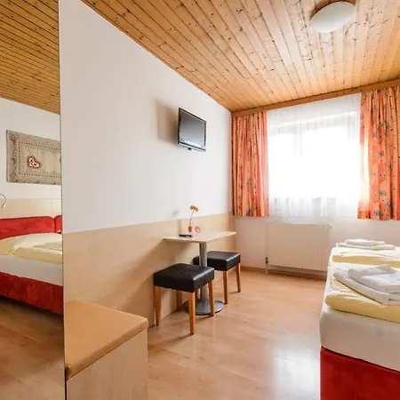 Gaestehaus Elisabeth 3*
