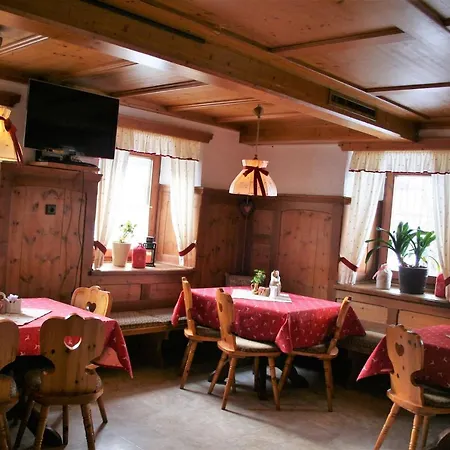 Guest house Gaestehaus Elisabeth Tulfes